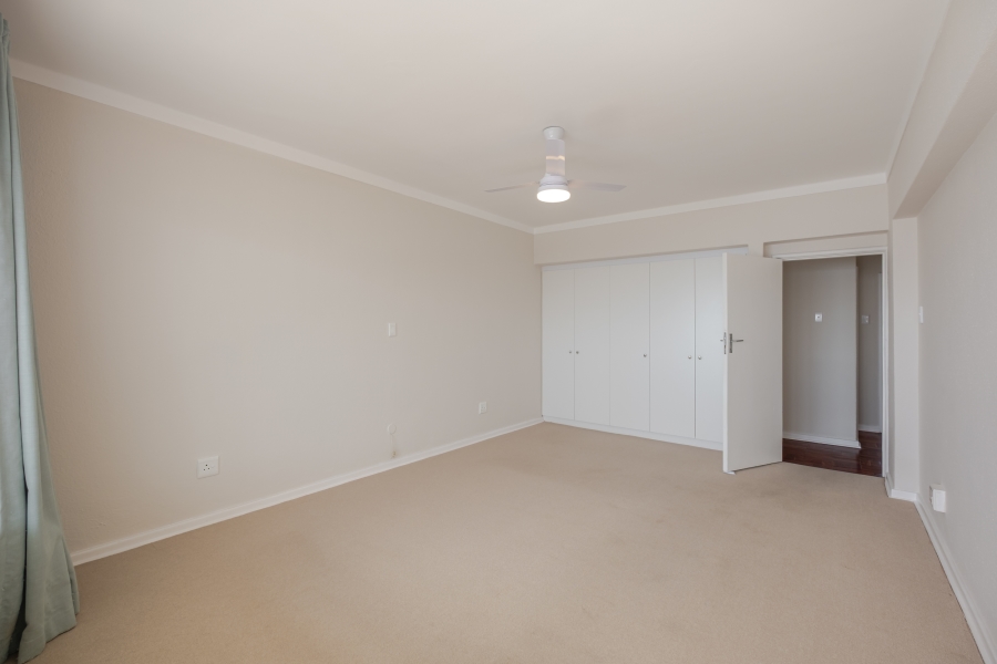 To Let 3 Bedroom Property for Rent in Sea Point Western Cape